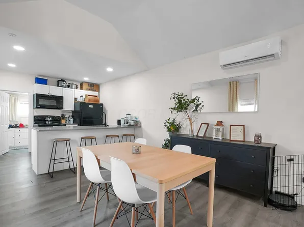 275 Hocking Ave, Logan, OH 43138