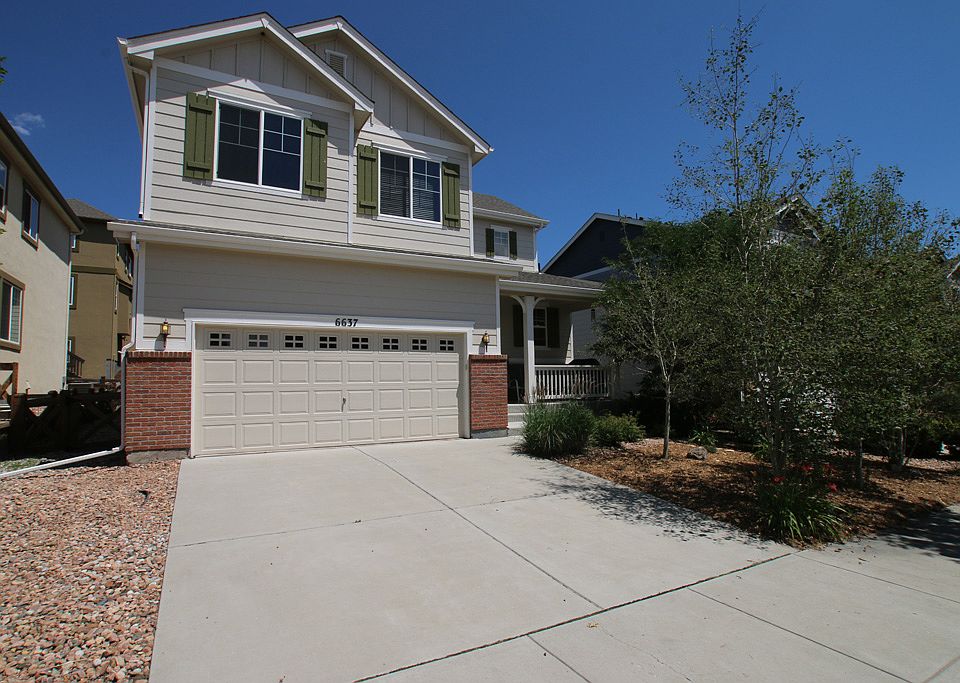 Front photo with private front porch