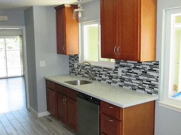 2nd image of 3075 Van Sansul Ave APT 2