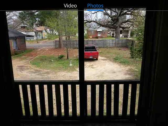 3rd image of 1023 County Avenue