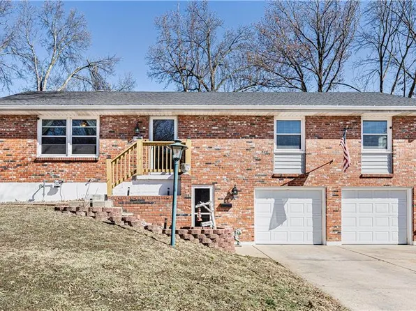 16804 E Ellison Way, Independence, MO 64055