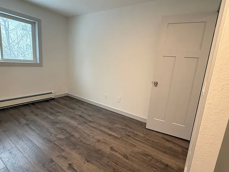 Ingalls Avenue Apartments — Photo 40