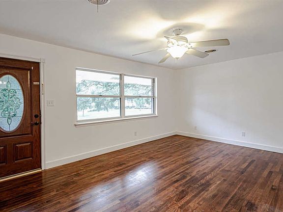 4th image of 5704 E Shore Dr