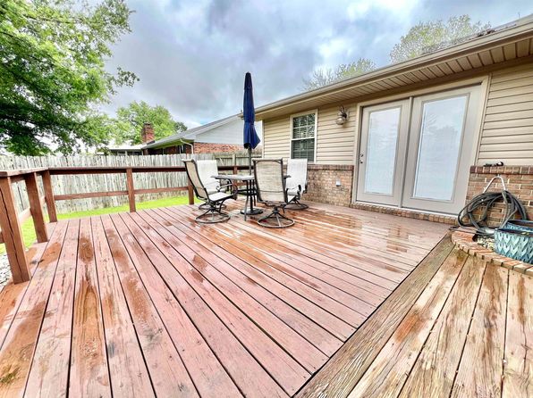 4112 Keeneland Blvd, Evansville, IN 47715
