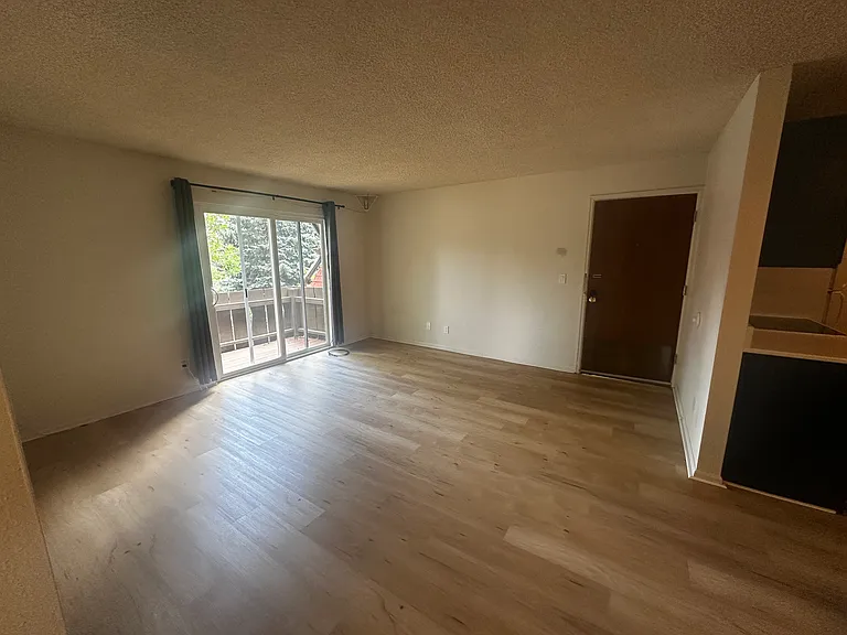 3250 Oneal Cir #D25 — Photo 7