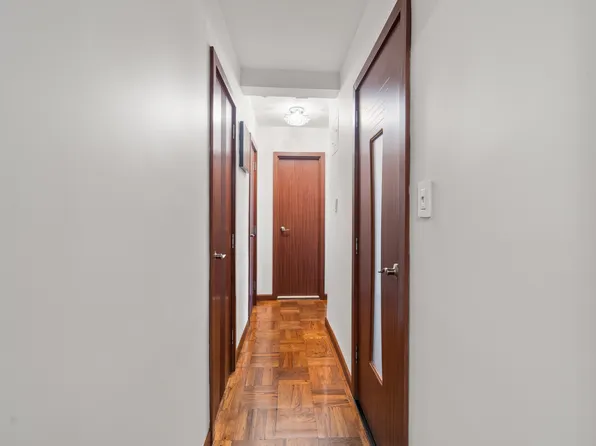 1625 Emmons Avenue image 8 of 21