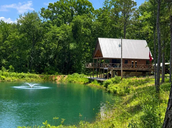 30030 Swan Dr, Nettleton, MS 38858
