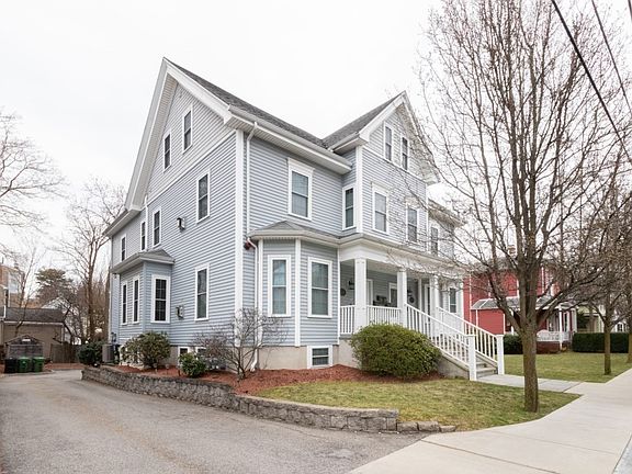 2nd image of 30 Parker St #30