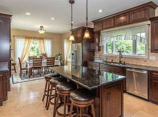 5333 Kelsey Cir, Ann Arbor, MI 48105