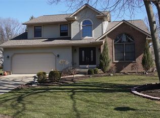 1113 Longbranch Dr NE, Canton, OH 44714