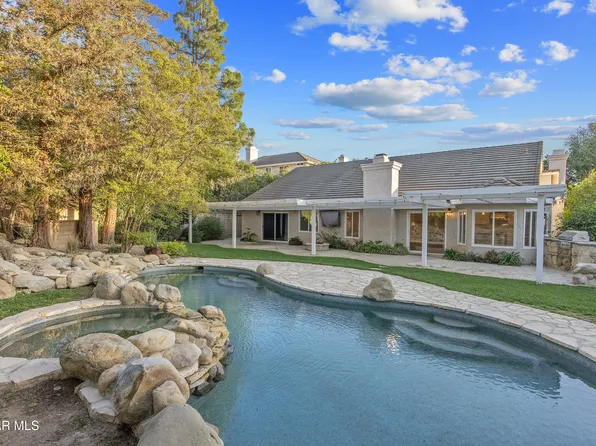 4953 Kilburn Ct, Oak Park, CA 91377