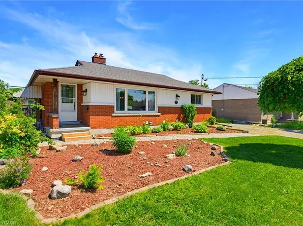 17 Broadmore Ave, Saint Catharines, ON L2M 6A4