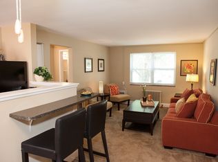 5413 Youngridge Dr APT 1, Pittsburgh, PA 15236