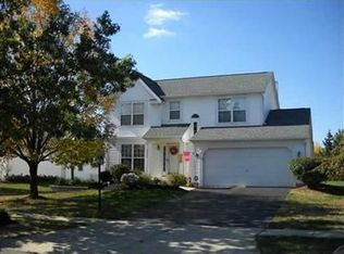 5537 Moonflower St, Grove City, OH 43123