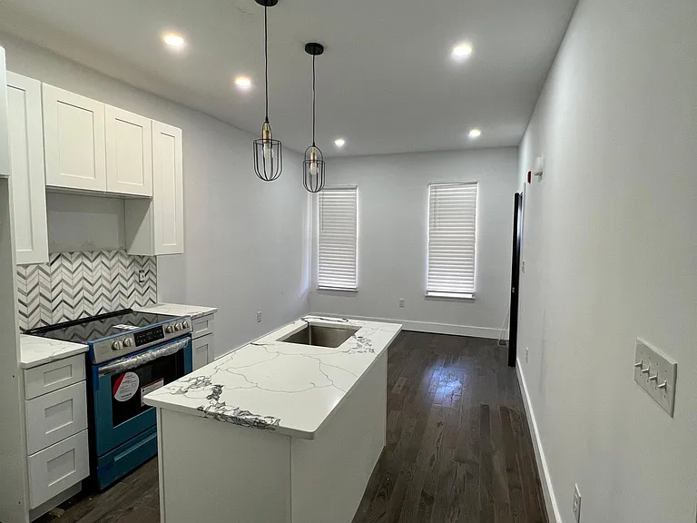40XX Haverford Ave #1 — Photo 2