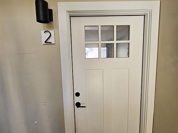 3rd image of 234-238 S Normandie Ave #234-2