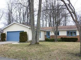 3000 Camberley Ln, Midland, MI