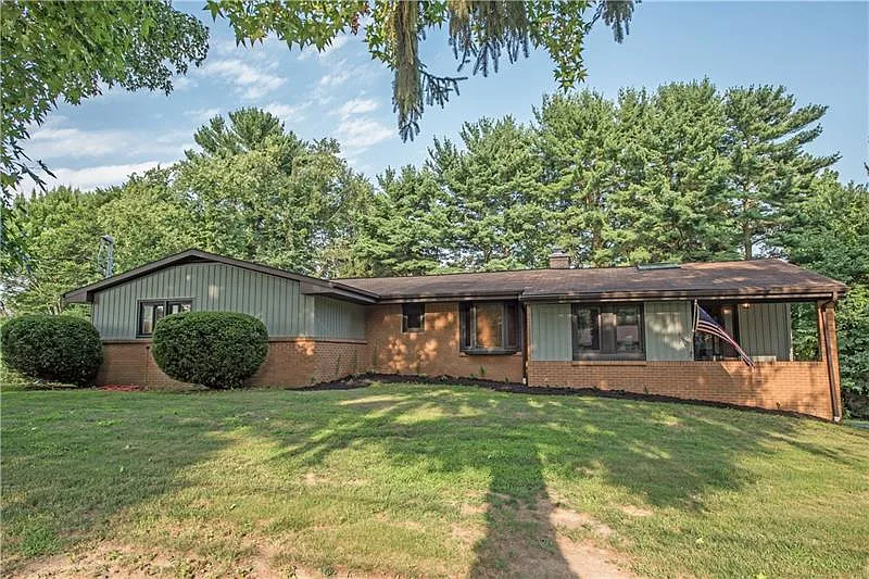 209 North Dr photo 1