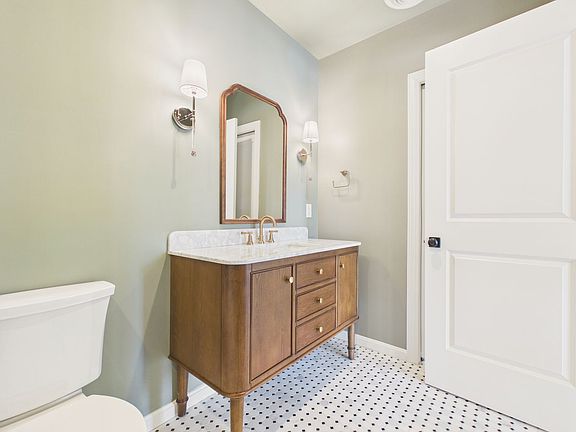 5th image of 1400 Market St #101