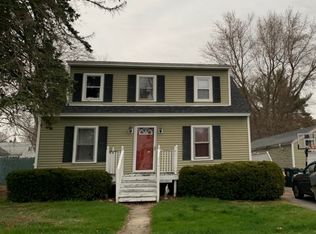 11 Florence St, Dracut, MA 01826