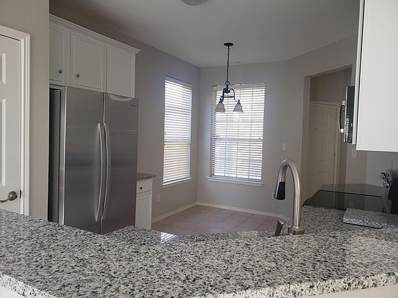 4th image of 7100 Eagle Vail Dr