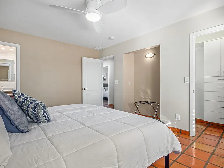 1028 E Hermosa Dr — Photo 14