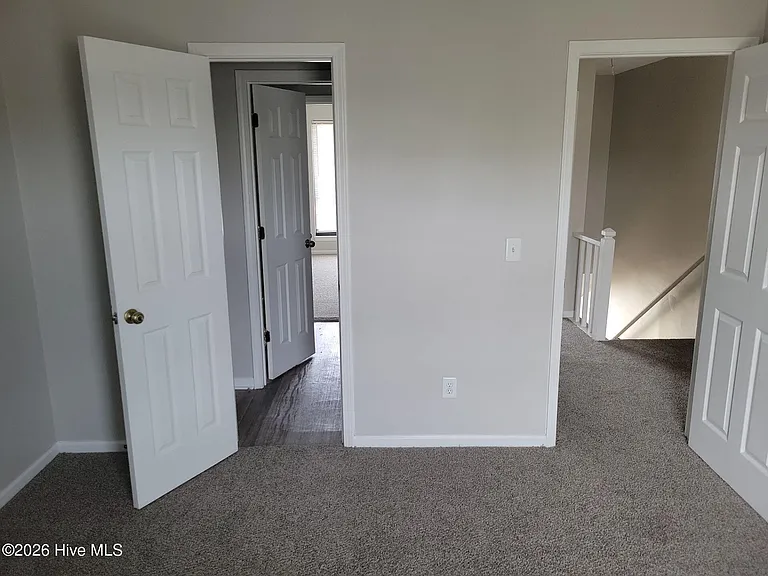 19 Upton Ct — Photo 18