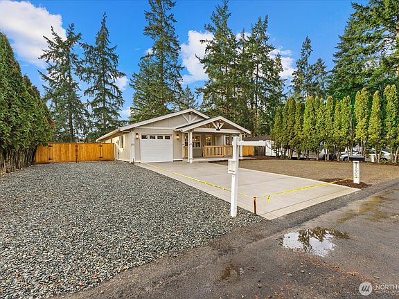 2nd image of 15902 69th Avenue Ct E