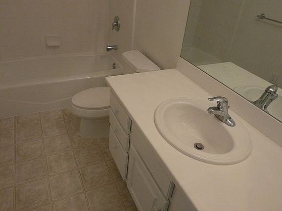 4th image of 120 Park Ave #118