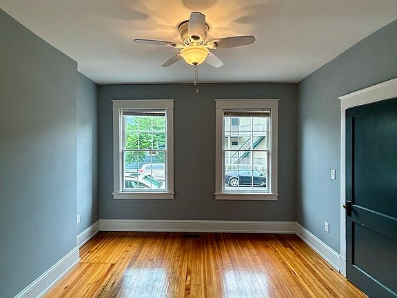 4th image of 2114 E Leigh St