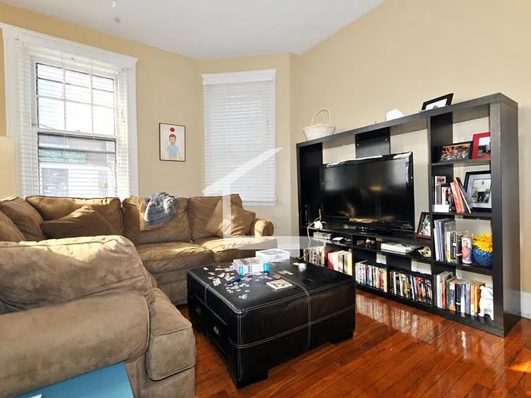 319 Allston St #4-L — Photo 3
