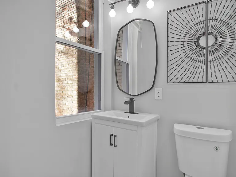 1807 Penrose Ave #1 — Photo 15