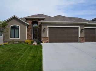 8605 Houston St, Lenexa, KS 66227
