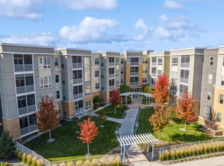 7070 153rd St W APT 211, Apple Valley, MN 55124
