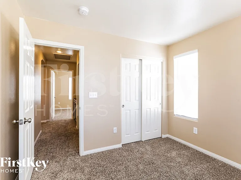 7872 Juniper Forest St — Photo 13