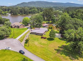 130 Vada Dr, Rainbow City, AL 35906