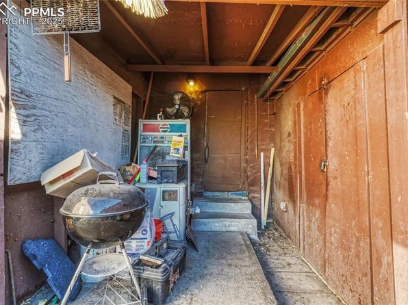 denver-colorado-444454095 picture