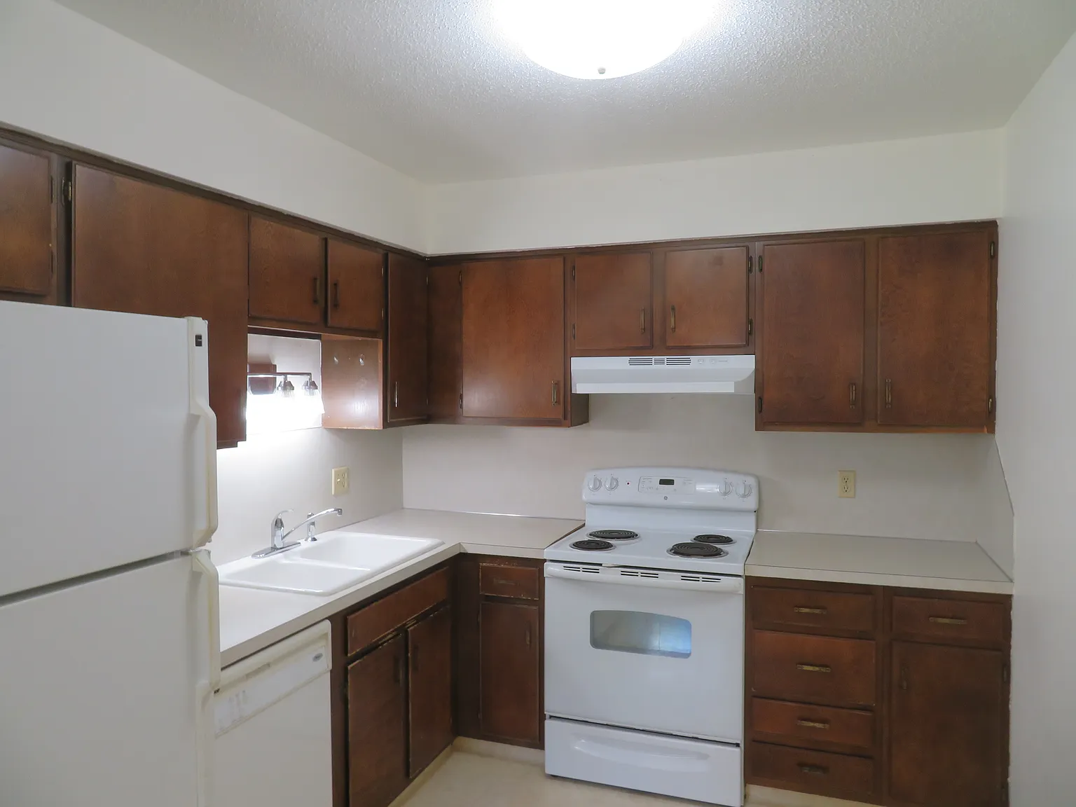 11629 Westwood Ln — Photo 4