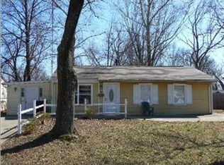 2804 Park Brook Ln, Louisville, KY 40213