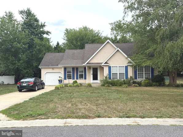 44 N Ember Dr, Felton, DE 19943