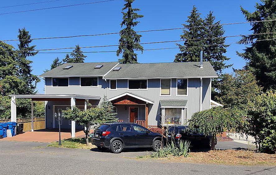 2nd image of 12516 19th Ave NE