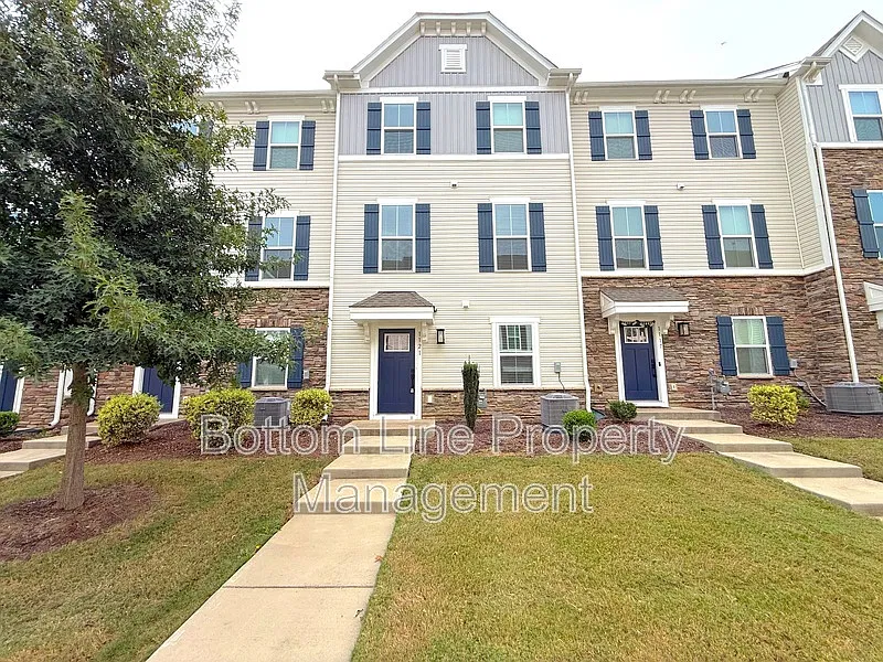 1121 Newell Towns Ln