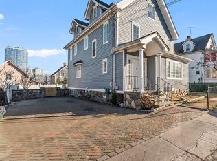 87 Stephen St #1C, Stamford, CT 06902