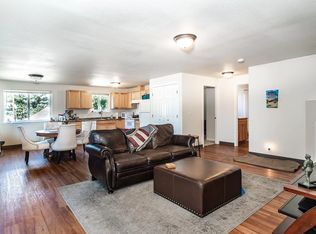 844 NW Ogden Ave APT 3, Bend, OR 97703