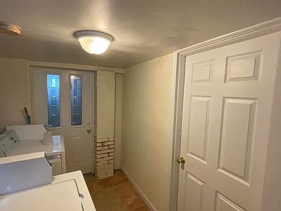 2nd image of 43 Schuyler St Unit 1-B