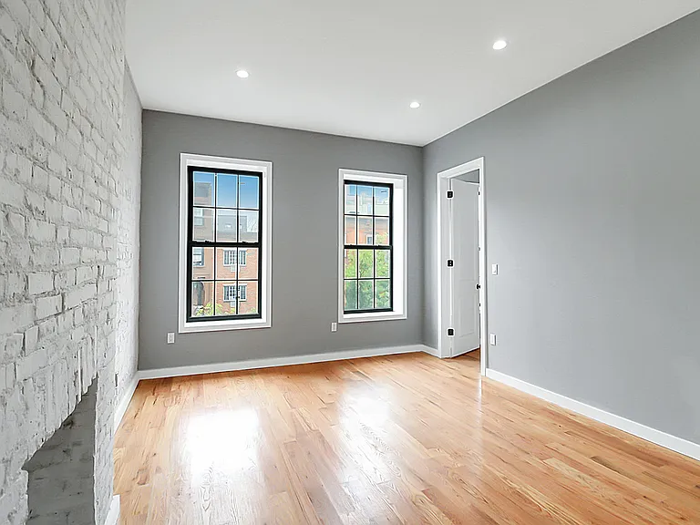 707 Lafayette Ave #2 — Photo 7