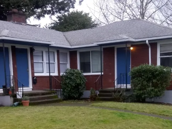 2406 SE 52nd Ave, Portland, OR 97206