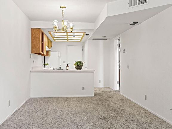 5th image of 5226 Hemlock St APT 3