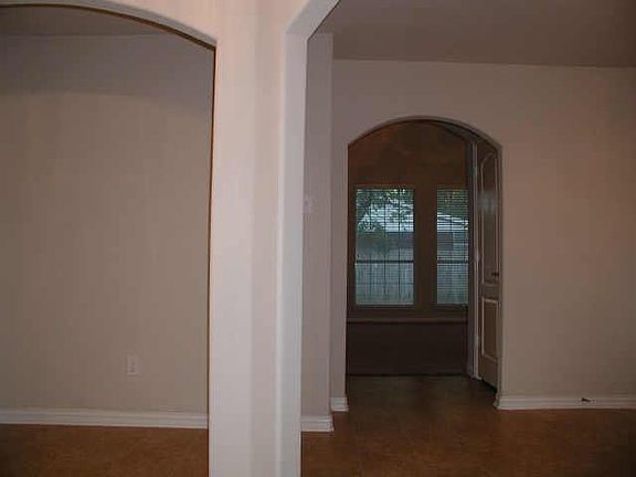 2nd image of 501 Pearson Ave