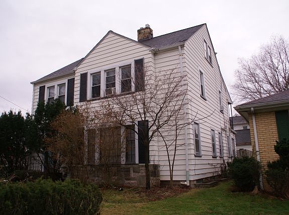 5th image of 11018 Edgepark Dr